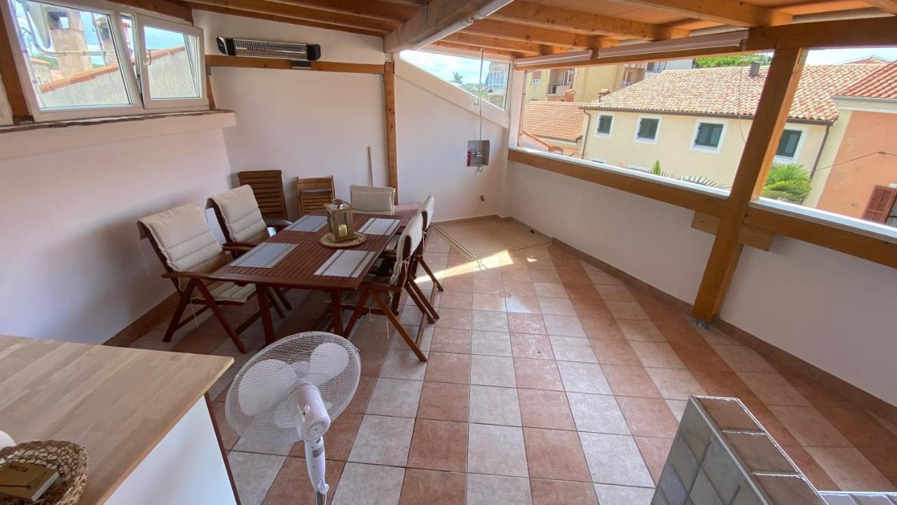 Pianohouse Porec Center Buitenkant foto