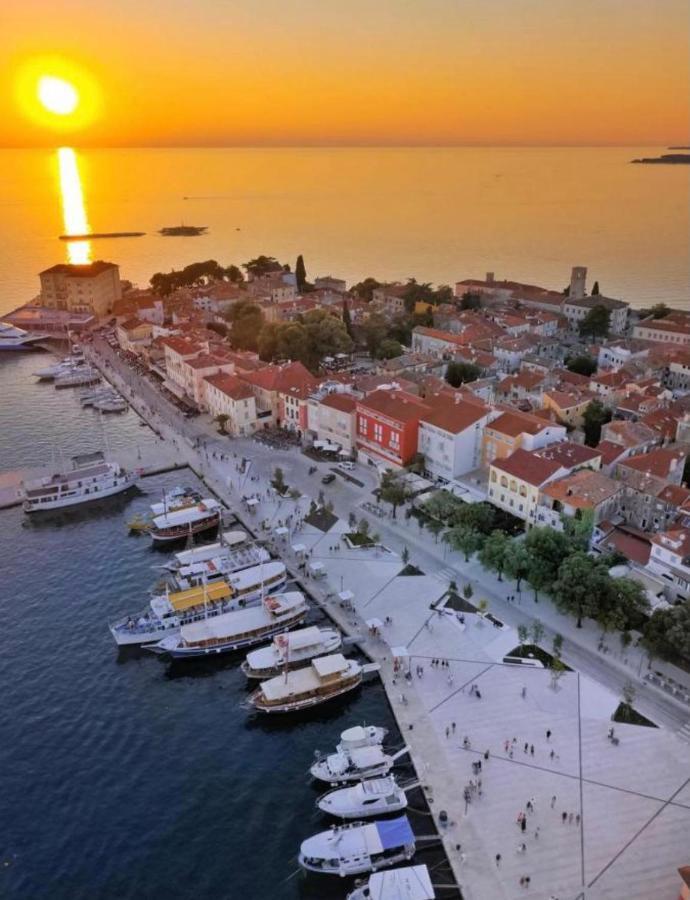 Pianohouse Porec Center Buitenkant foto